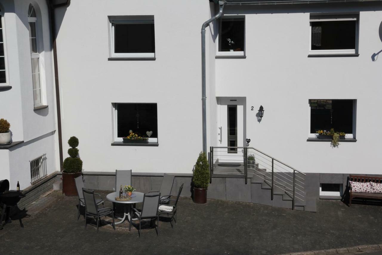 Ferienhaus Am Kreuzberg - Nuerburgring Ulmen Dış mekan fotoğraf